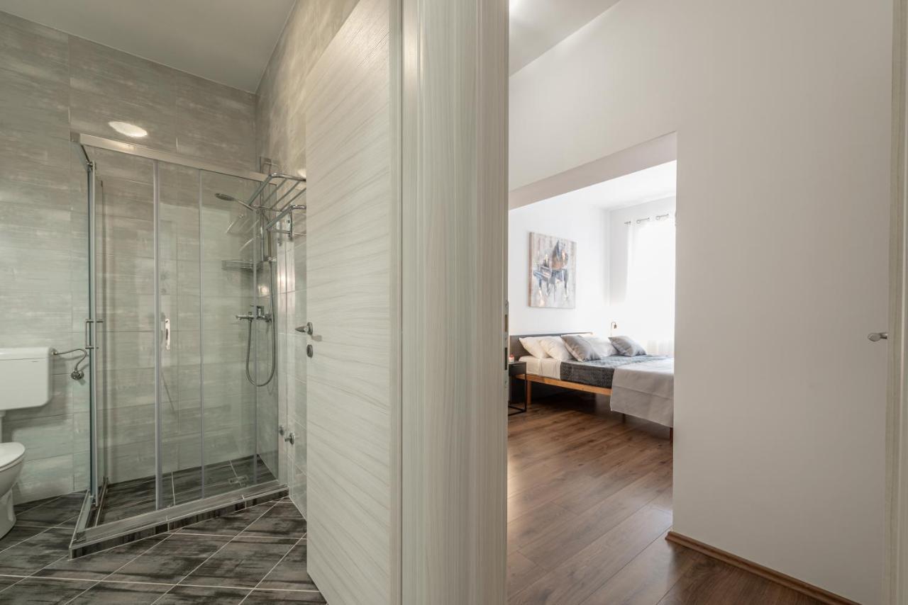 Silent Sunny Arc Apartment Дубровник Екстериор снимка