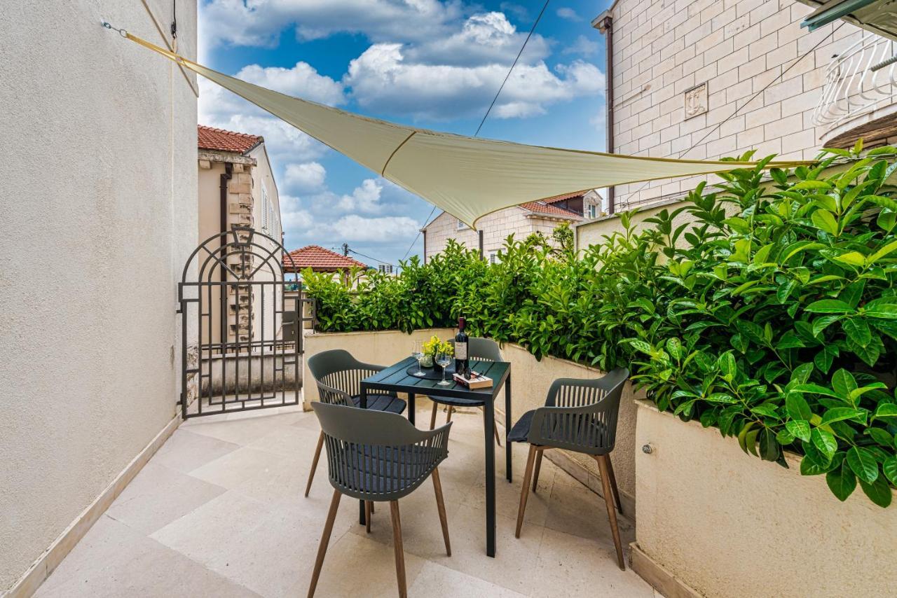 Silent Sunny Arc Apartment Дубровник Екстериор снимка